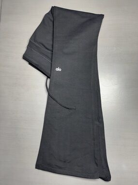 ALO Yoga Black High-Rise Flare Leggings